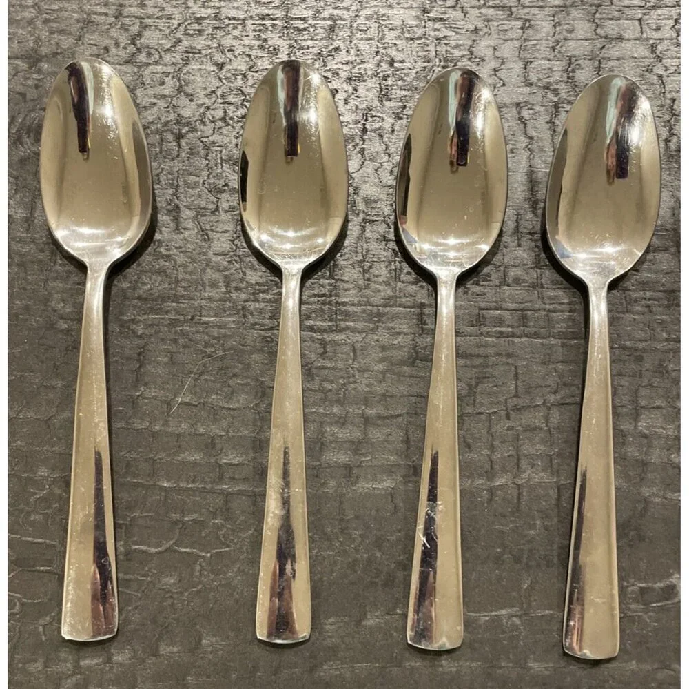 Oneida Stainless Steel Set Of 4 Tablespoons Spoon‎ Square Bottom